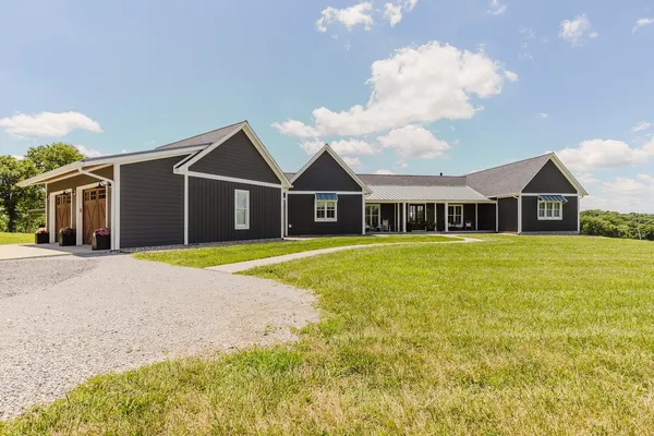 $2,099,999 | 455 Webb Town Lane, Tunnel Hill, IL 62972
