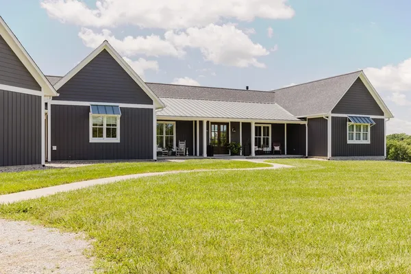 $2,099,999 | 455 Webb Town Lane, Tunnel Hill, IL 62972