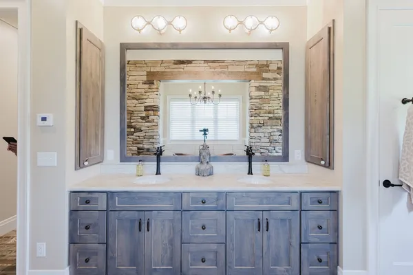 $2,099,999 | 455 Webb Town Lane, Tunnel Hill, IL 62972