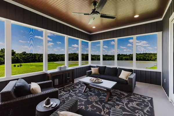 $2,099,999 | 455 Webb Town Lane, Tunnel Hill, IL 62972