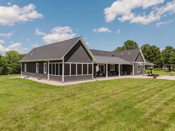 $2,099,999 | 455 Webb Town Lane, Tunnel Hill, IL 62972