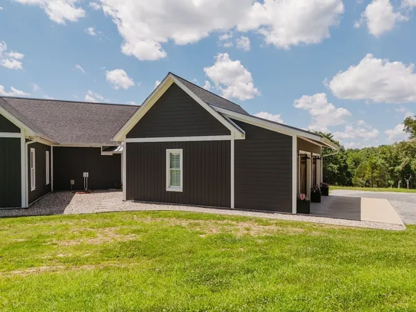 $2,099,999 | 455 Webb Town Lane, Tunnel Hill, IL 62972