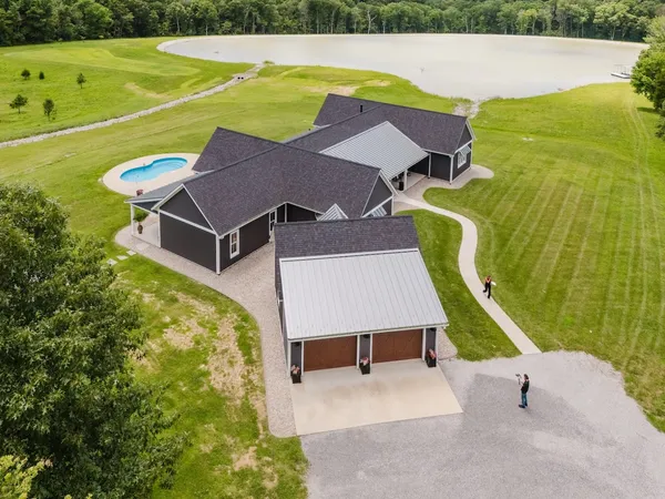 $2,099,999 | 455 Webb Town Lane, Tunnel Hill, IL 62972