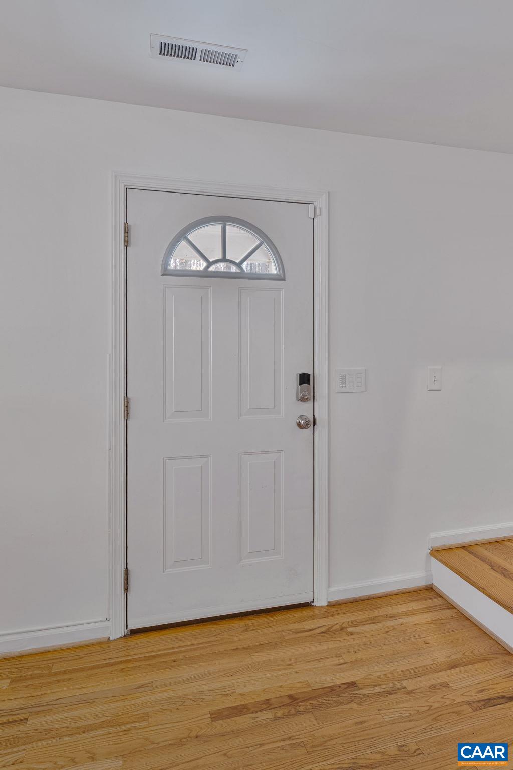 11 Holly Circle Palmyra, VA 22963 - Photo 6 of 41