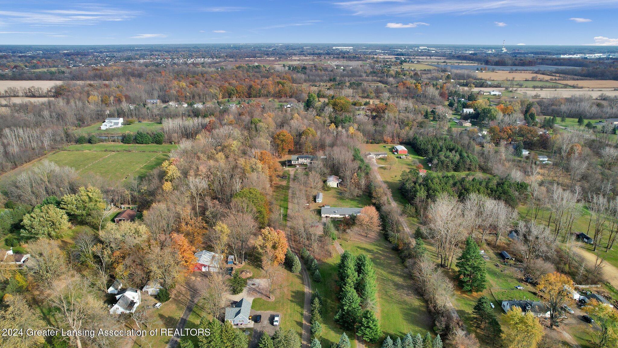 10232 Royston Road Grand Ledge, MI 48837 - Photo 55 of 65 19-web-or-mls-Open Ended Media-19