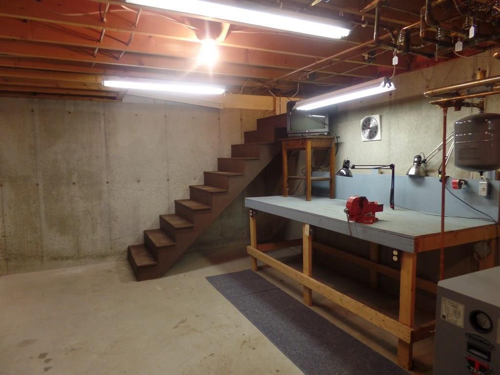 10 Silver Ridge Road Bangor, ME 04401 - Photo 29 of 35 Photo