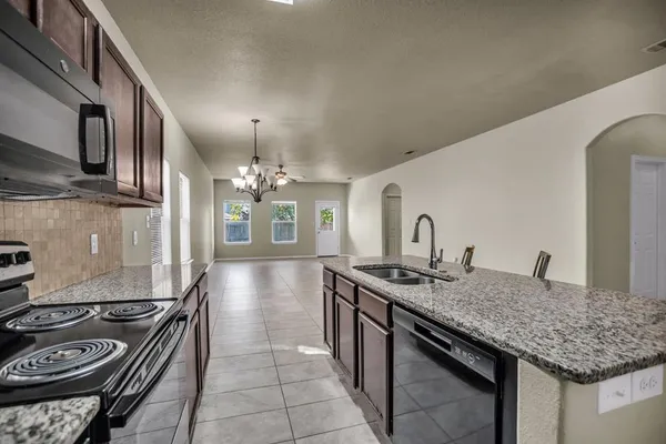 $2,000 | 2049 Meadow View Drive, Princeton, TX 75407