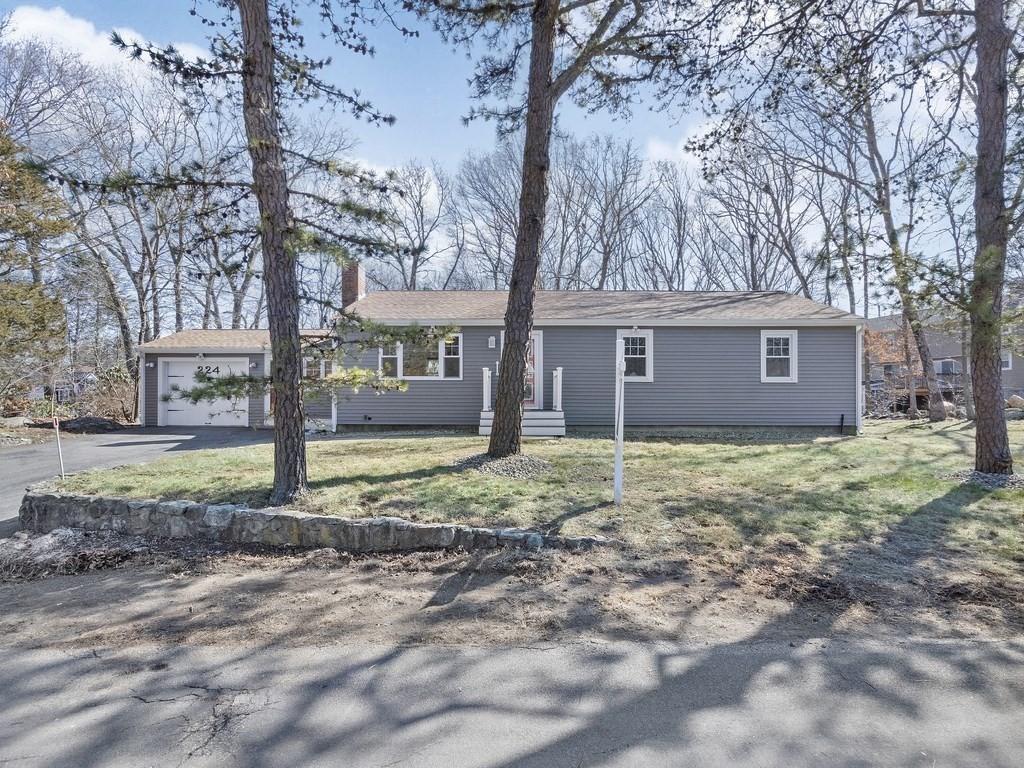 224 Larson Road Stoughton, MA 02072 - Photo 2 of 32 Gallery Image 2