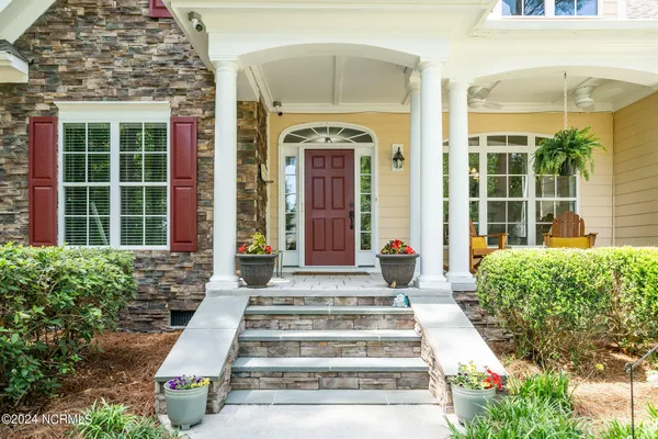$665,000 | 210 Cellars Way, Wallace, NC 28466