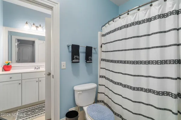 $665,000 | 210 Cellars Way, Wallace, NC 28466