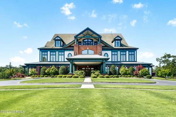 $665,000 | 210 Cellars Way, Wallace, NC 28466