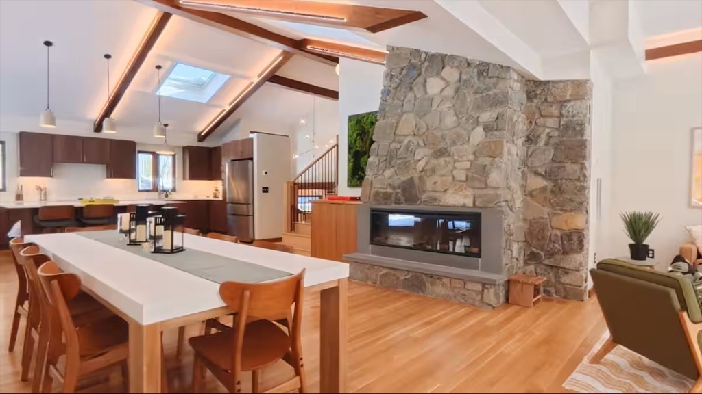 64 Newcomb Road, Unit FURNISHED Stoneham, MA 02180 - Photo 3 of 29