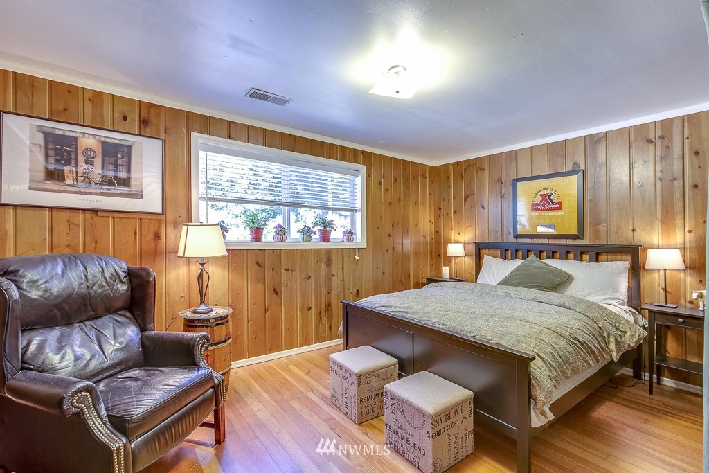 3793 Northeast Rova Road Poulsbo, WA 98370 - Photo 18 of 24 Gallery Image 18