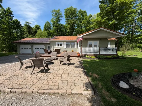 $279,000 | 21 Scotts Lane, Venice, NY 13118