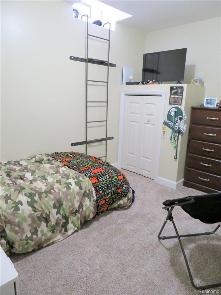 2663 Fisk Road Howell, MI 48843 - Photo 21 of 31 Bedroom 6.JPG