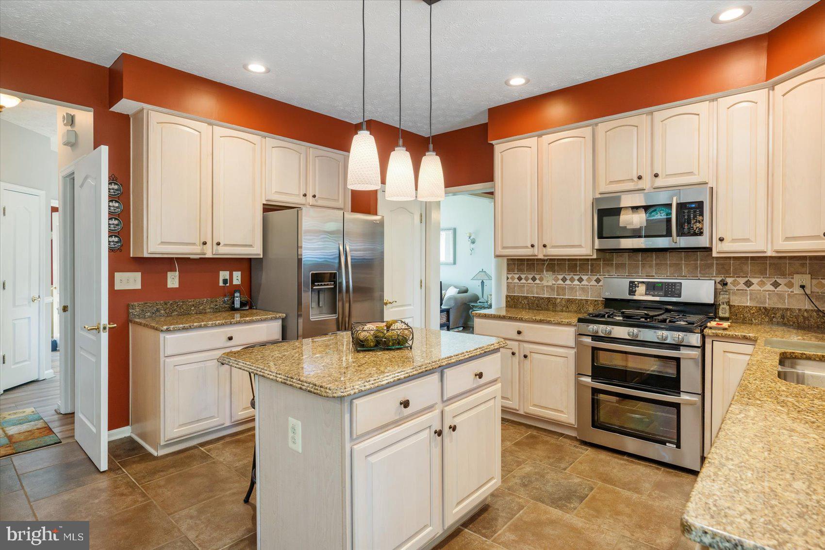 6 Dovefield Road Perry Hall, MD 21128 - Photo 11 of 38 Kitchen
