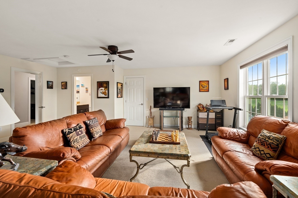 102 Gunn Road Southampton, MA 01073 - Photo 30 of 42 Gallery Image 30