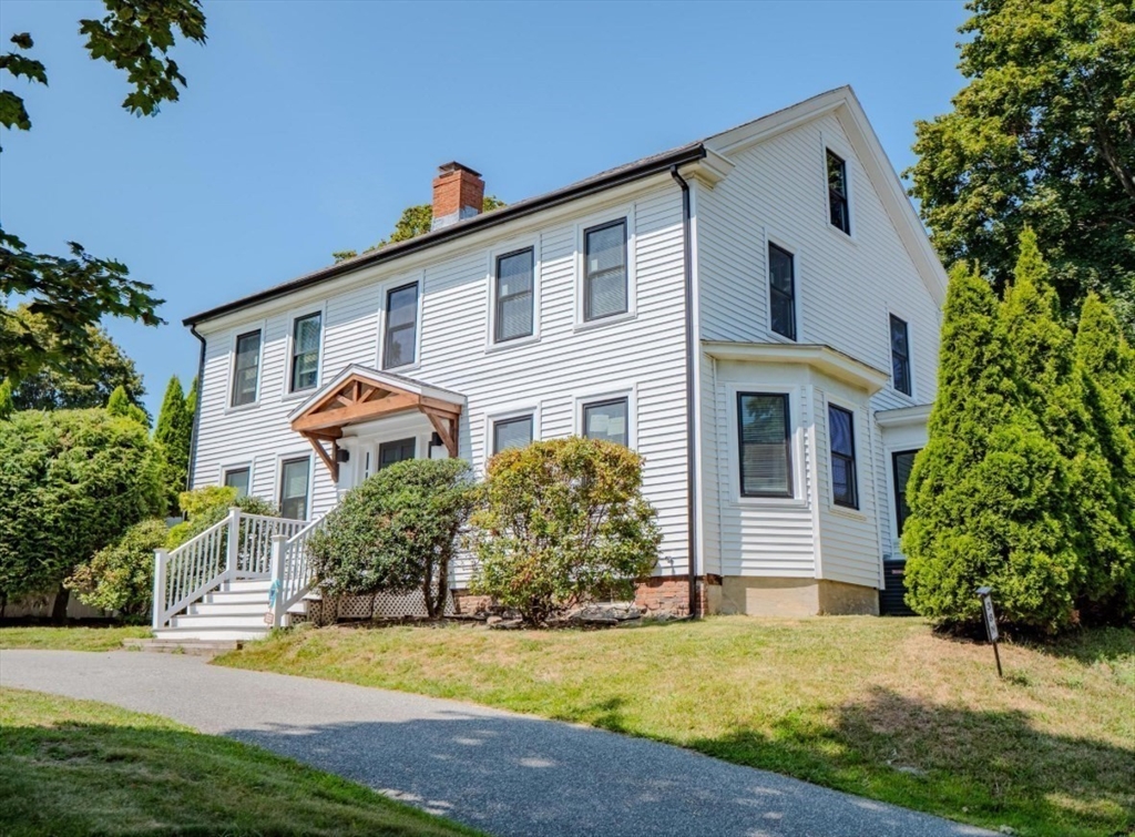 38 North Main Street Middleton, MA 01949 - Photo 3 of 37 Gallery Image 3