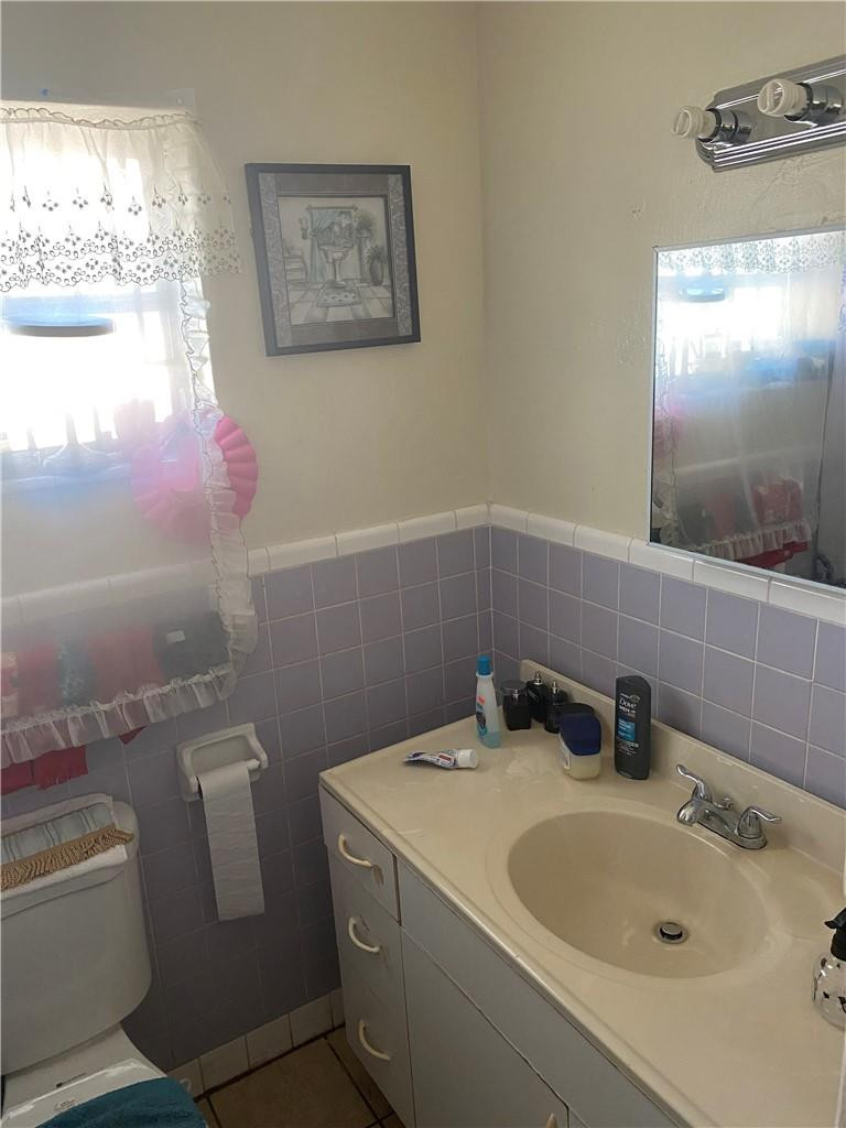 1141 Northwest 75th Street Miami, FL 33150 - Photo 21 of 25 Photo 21