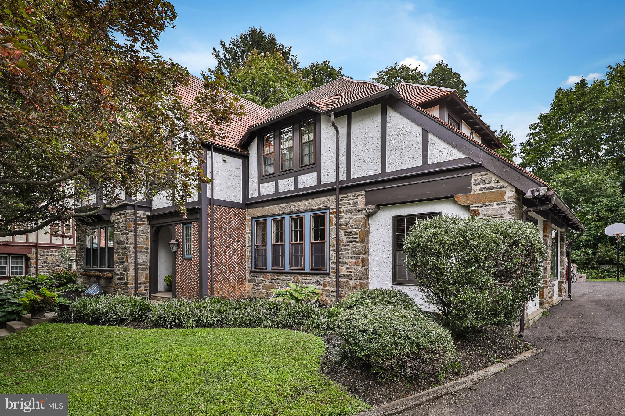 404 Chapel Road Elkins Park, PA 19027 - Photo 1 of 51 Gallery Image 1