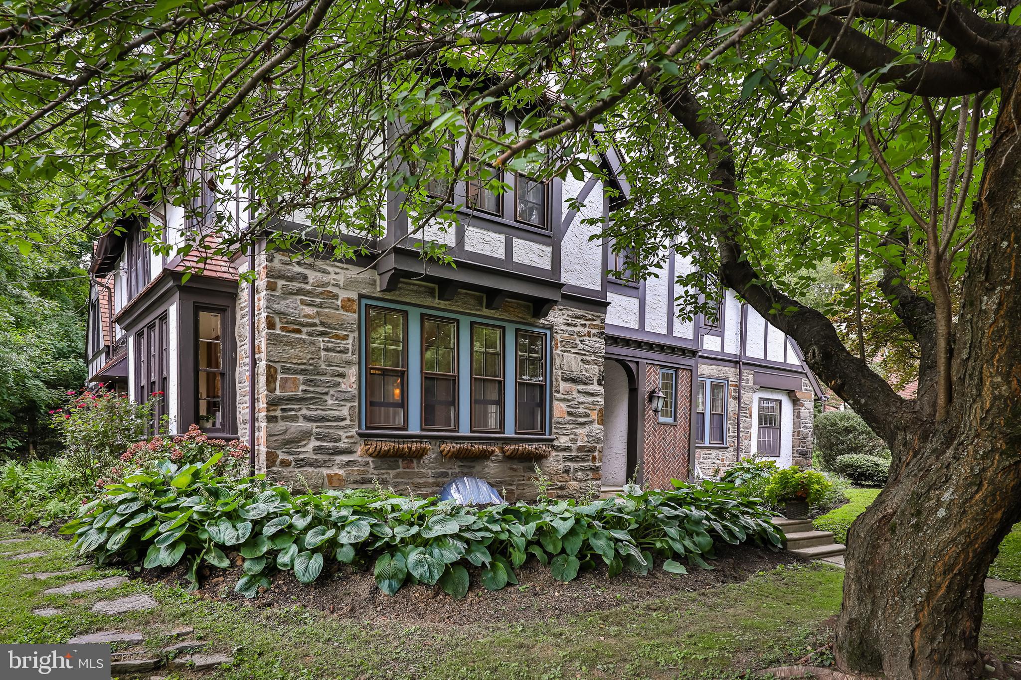 404 Chapel Road Elkins Park, PA 19027 - Photo 2 of 51 Gallery Image 2