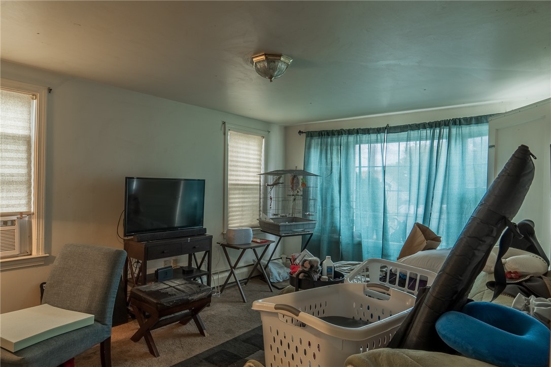 74 Perry Street Bristol, RI 02809 - Photo 21 of 29 1st Floor