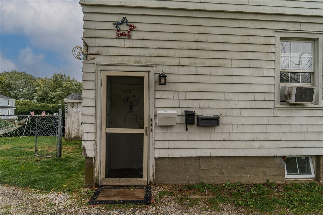 74 Perry Street Bristol, RI 02809 - Photo 29 of 29 Side Entrance