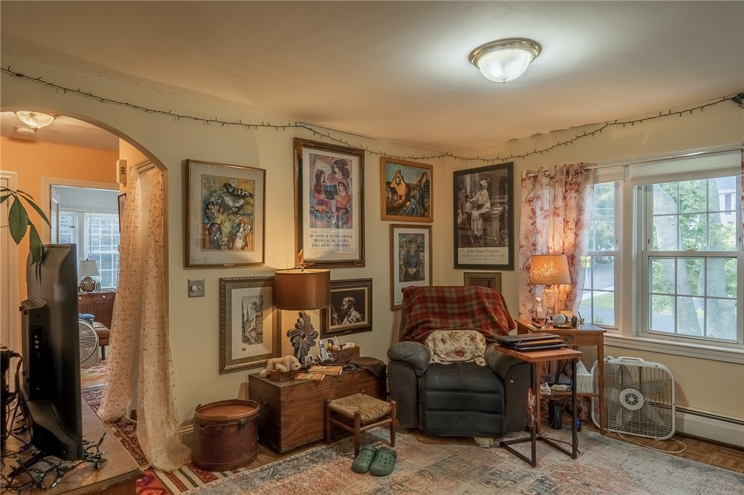 74 Perry Street Bristol, RI 02809 - Photo 6 of 29 2nd Floor