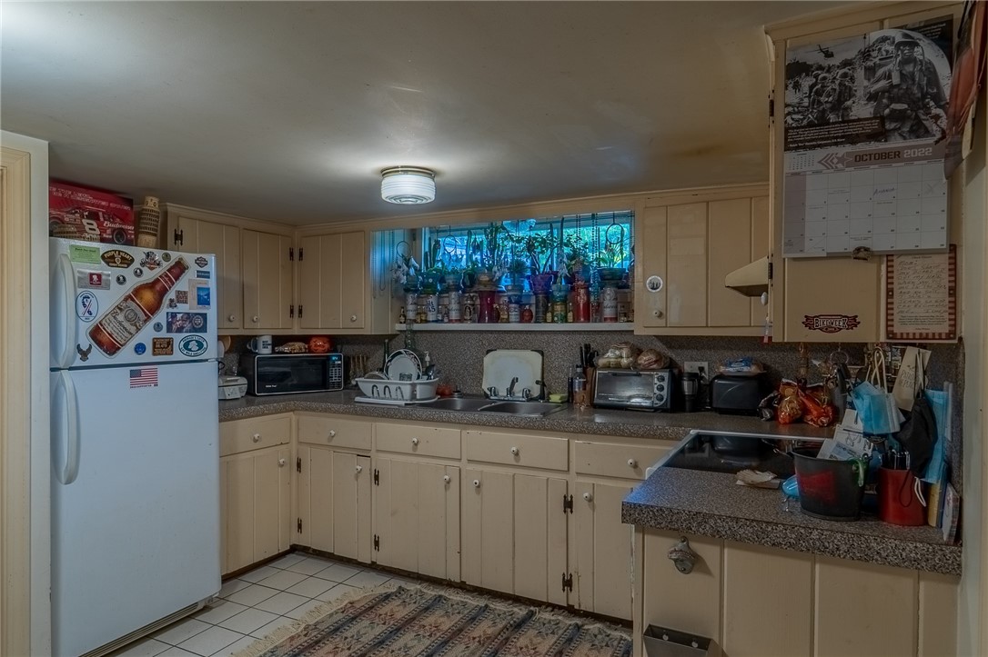 74 Perry Street Bristol, RI 02809 - Photo 10 of 29 Basement Kitchen