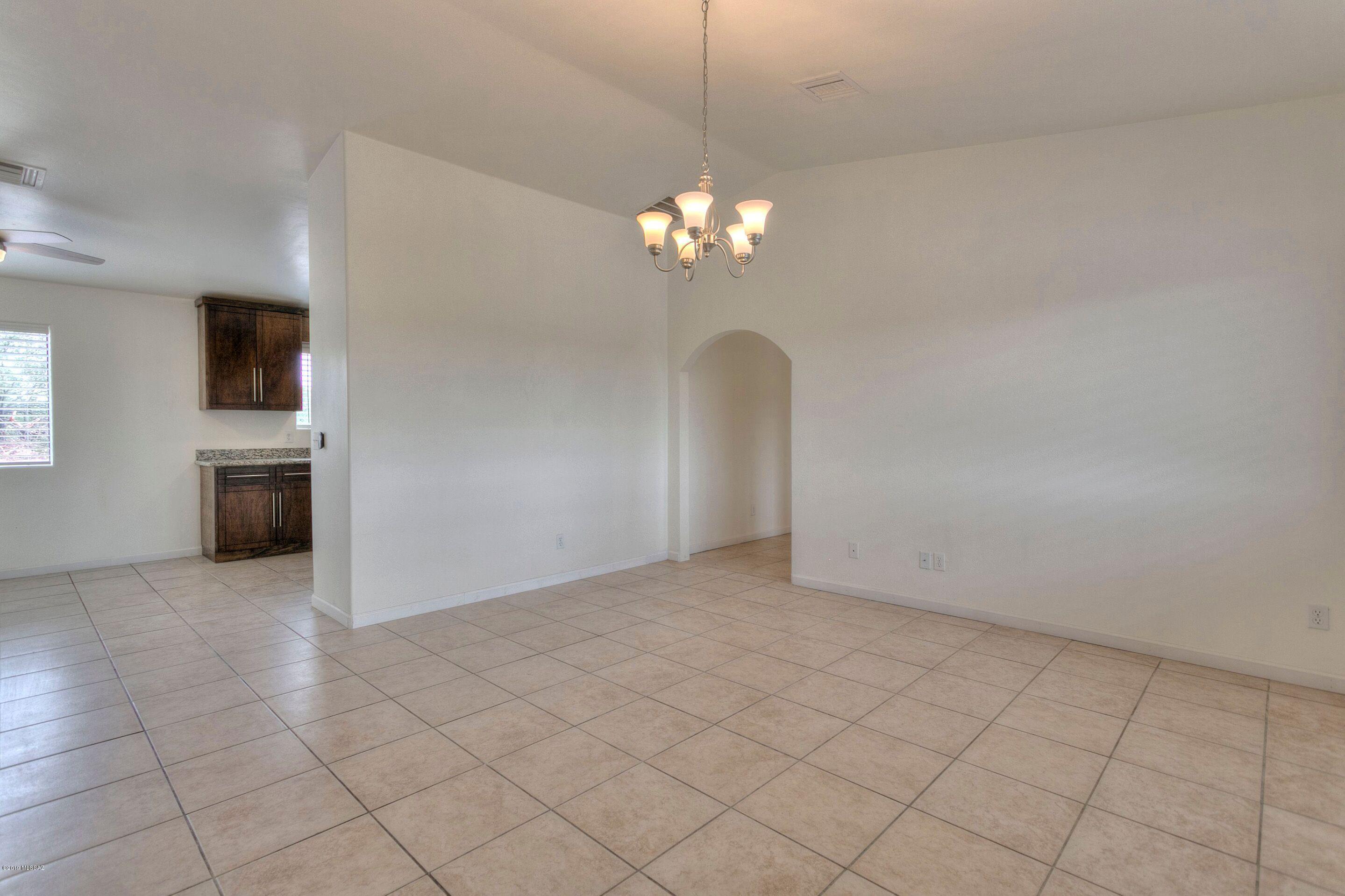382 Camino Caballo Rio Rico, AZ 85648 - Photo 3 of 25