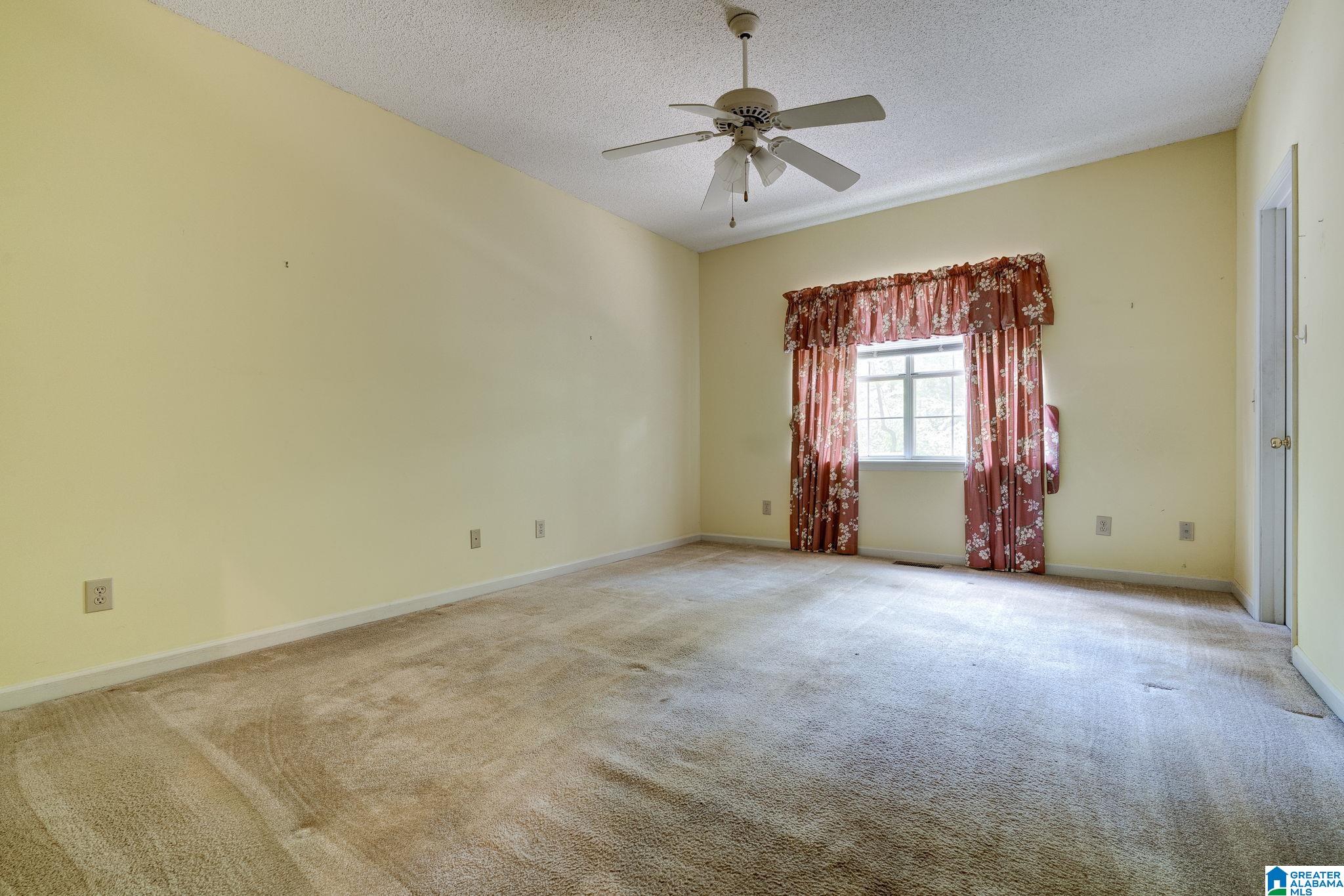 101 Silverleaf Lane Alabaster, AL 35007 - Photo 17 of 36