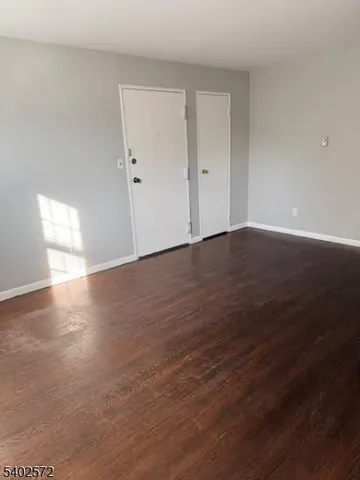 $2,250 | 355 Broad Street, Clifton, NJ 07013