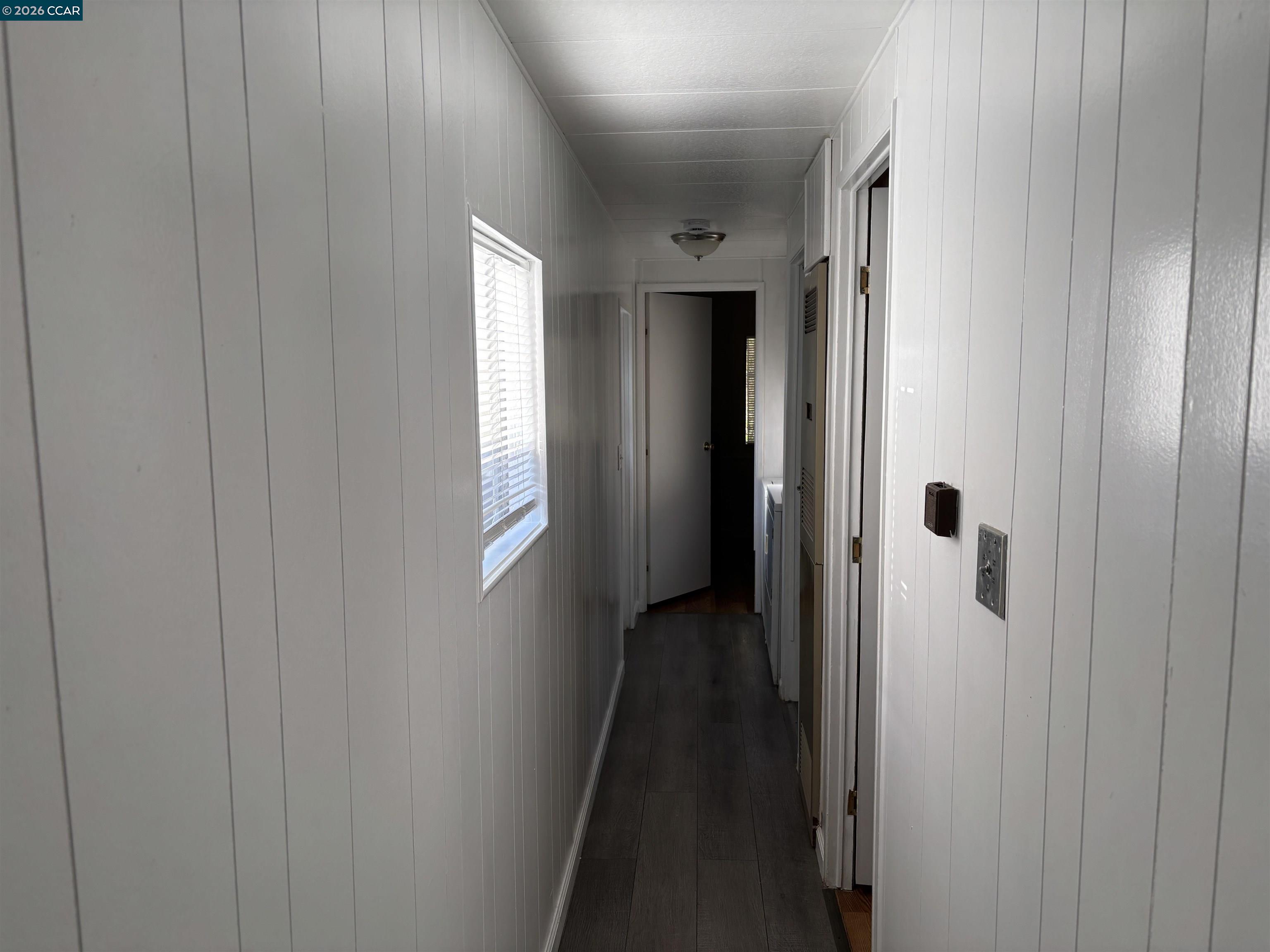 2990 San Pablo Dam Road, Unit 8 San Pablo, CA 94803 - Photo 6 of 13 a view of a hallway with wooden floor