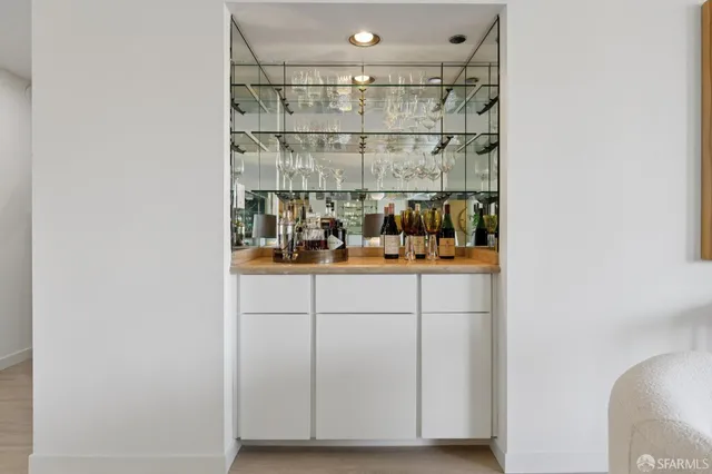 $1,195,000 | 101 Lombard Street, Unit 407W, San Francisco, CA 94111