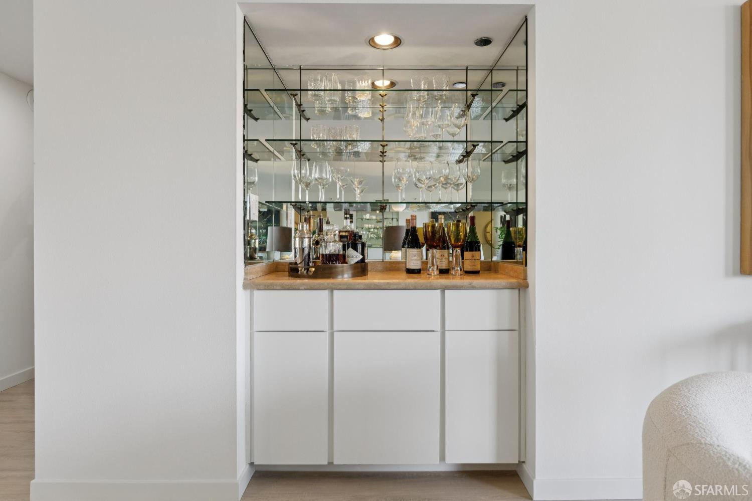 101 Lombard Street, Unit 407W San Francisco, CA 94111 - Photo 22 of 61