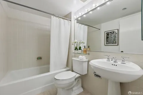 $1,195,000 | 101 Lombard Street, Unit 407W, San Francisco, CA 94111