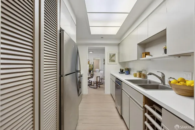 $1,195,000 | 101 Lombard Street, Unit 407W, San Francisco, CA 94111