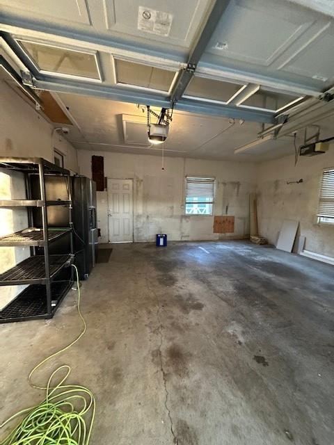 2550 4th Avenue Merced, CA 95340 - Photo 31 of 34 a view of a room with gym equipment
