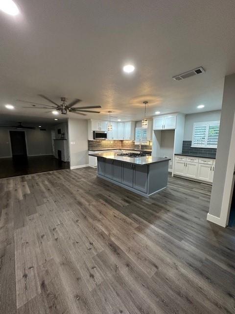 2550 4th Avenue Merced, CA 95340 - Photo 9 of 34 a view of kitchen and sink