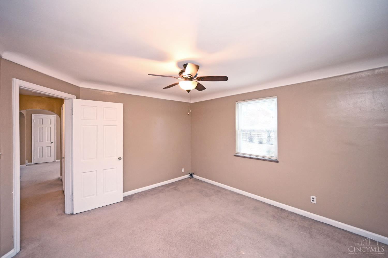 7552 Montgomery Road, Unit 1 Cincinnati, OH 45236 - Photo 20 of 28