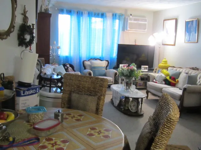 $198,000 | 75 Log Street, Unit 3H, Manchester, NH 03102