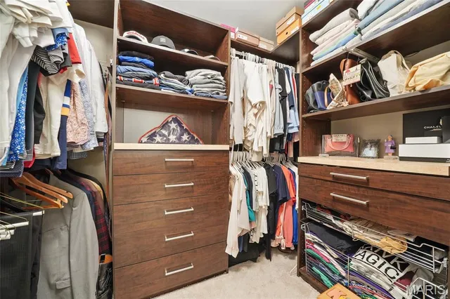 $529,000 | 232 North Kingshighway Boulevard, Unit 907, St. Louis, MO 63108