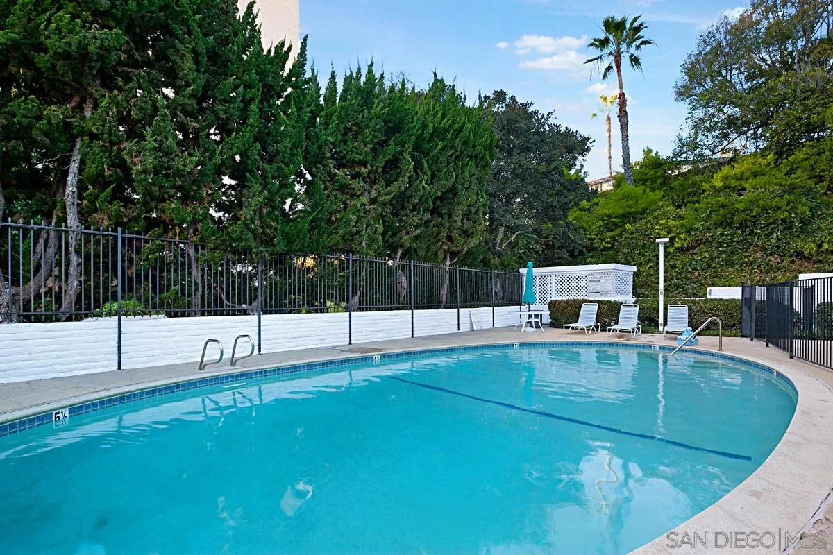 2510 Torrey Pines Road, Unit 408 La Jolla, CA 92037 - Photo 11 of 15 a view of a backyard