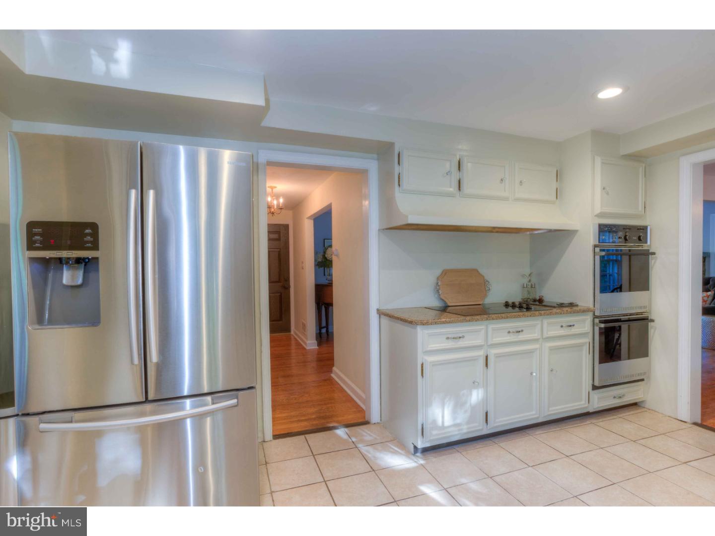 215 Deepdale Road Wayne, PA 19087 - Photo 12 of 23 Kitchen