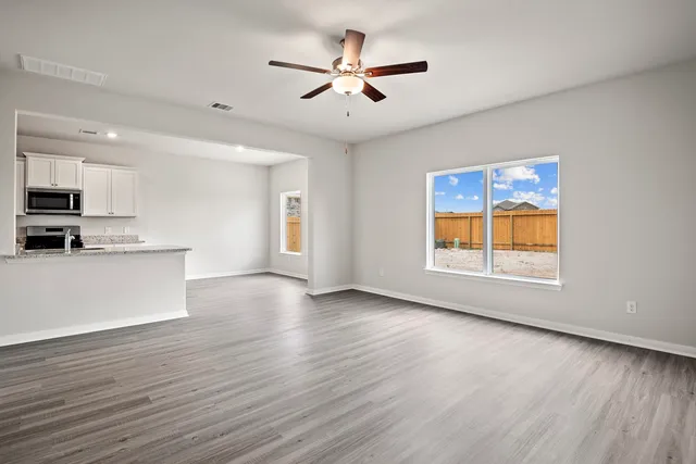 $349,900 | 15757 Bayberry Trce Drive, Conroe, TX 77303