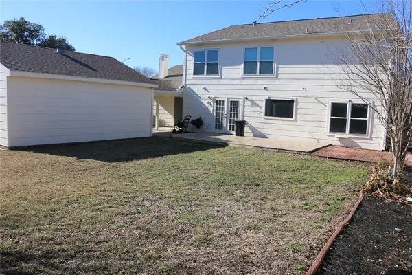 $2,400 | 458 Woodrail Drive, Webster, TX 77598