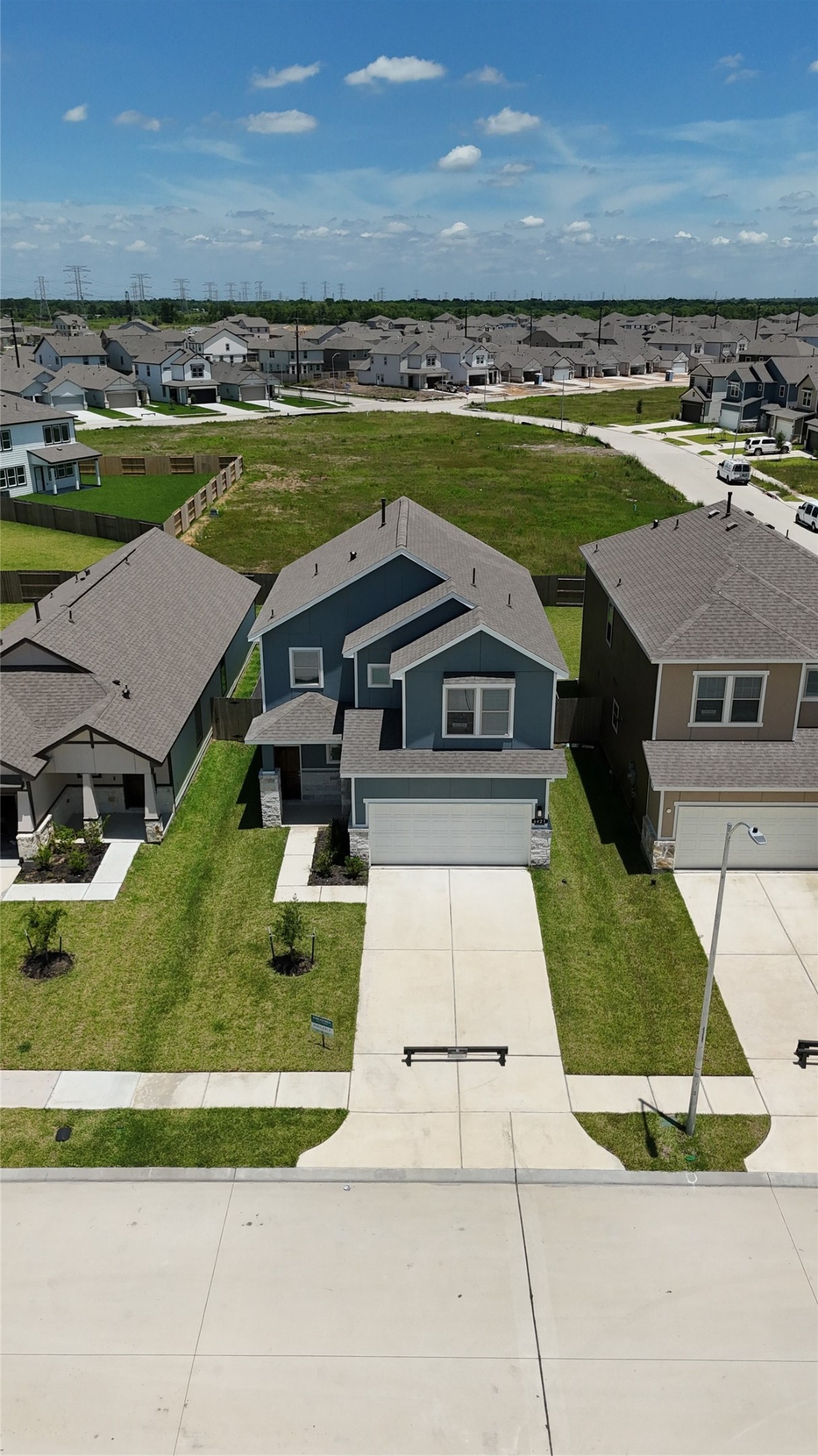 6423 Bolinas Court Rosharon, TX 77583 - Photo 4 of 39 an aerial view of a house with a garden