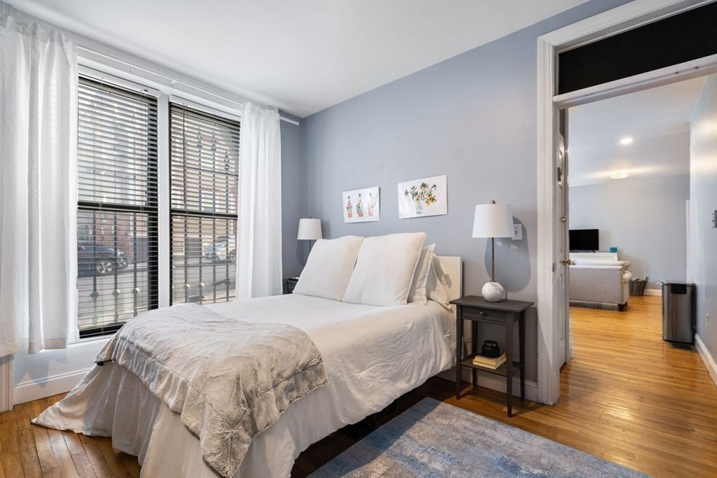 330 1/2 E Street, Unit 1 Boston, MA 02127 - Photo 11 of 36