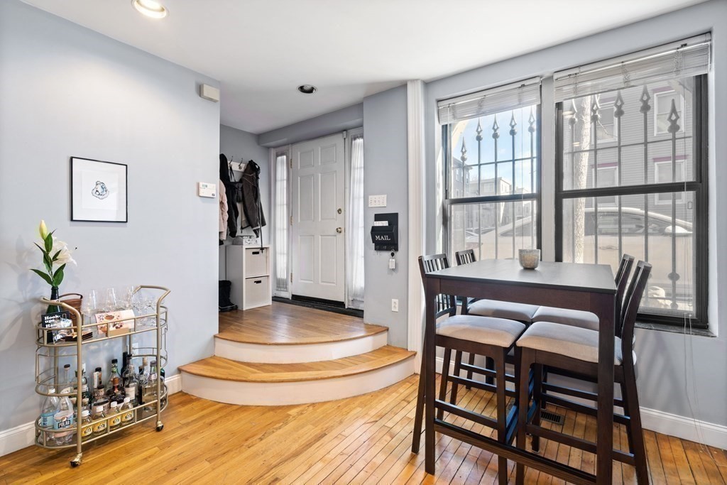 330 1/2 E Street, Unit 1 Boston, MA 02127 - Photo 6 of 36