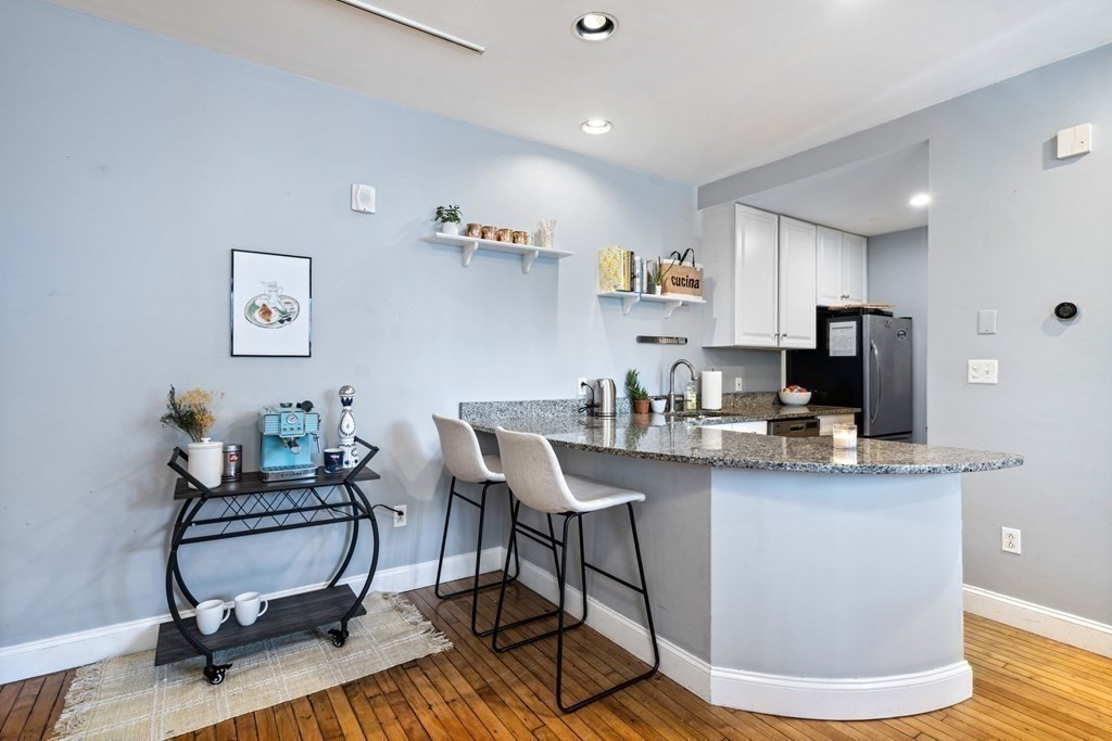 330 1/2 E Street, Unit 1 Boston, MA 02127 - Photo 7 of 36